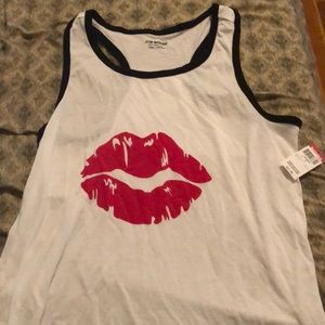 Kissy face night shirt from Joe Boxer .